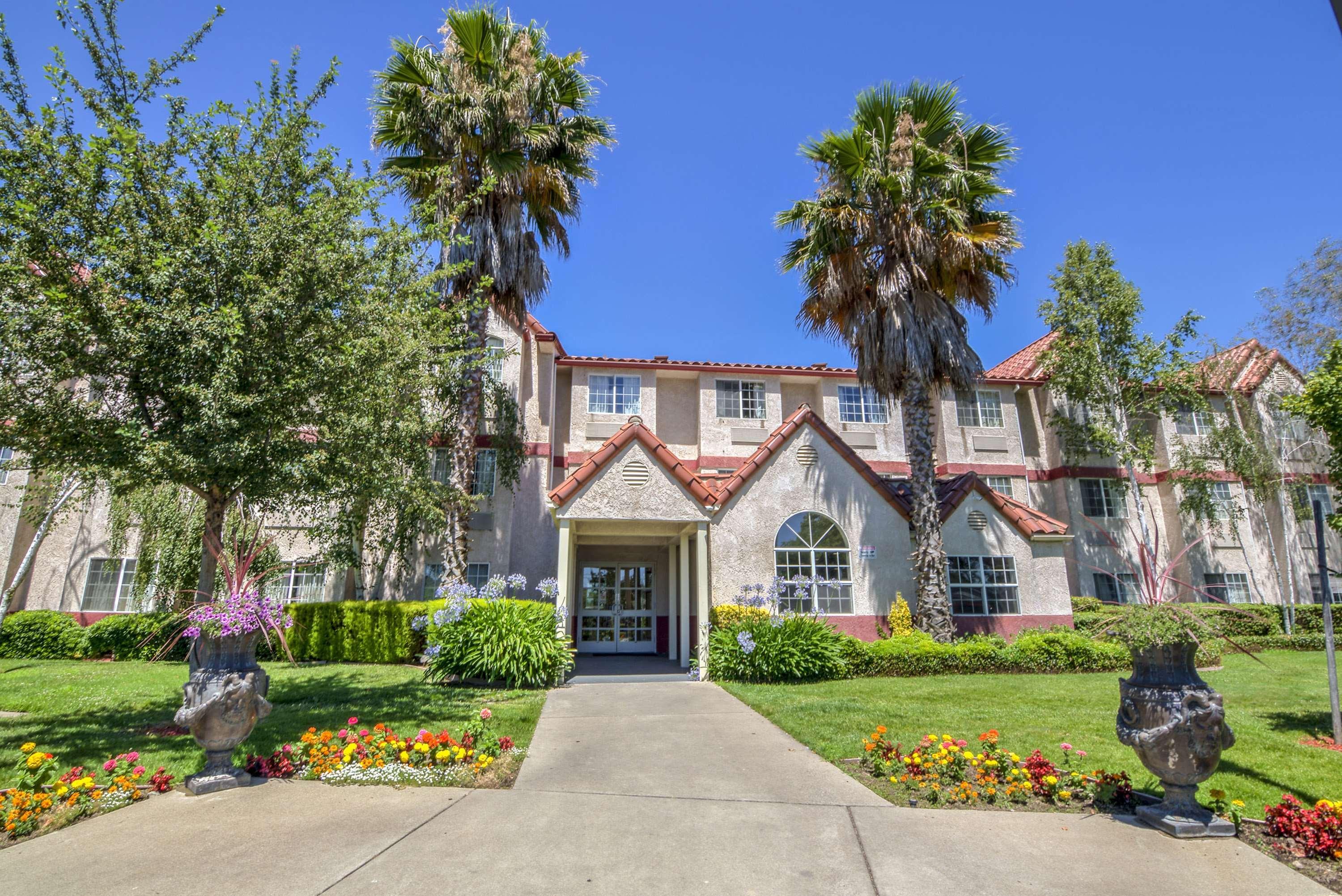 Surestay Plus Hotel By Best Western Rocklin Exterior photo